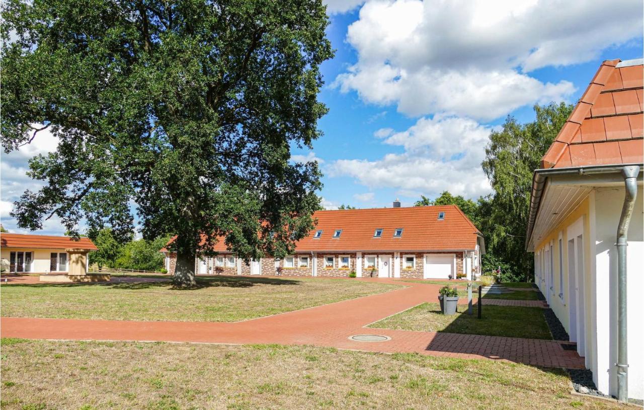 Lovely Apartment In Passow Ot Charlottenho Zahren Esterno foto
