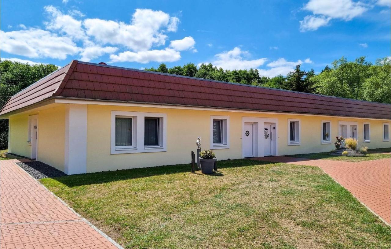 Lovely Apartment In Passow Ot Charlottenho Zahren Esterno foto